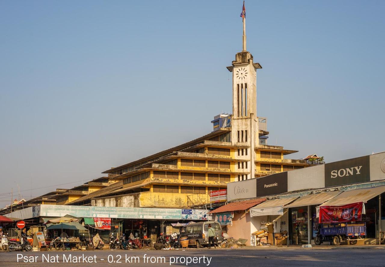 Royal Hotel Battambang Kültér fotó